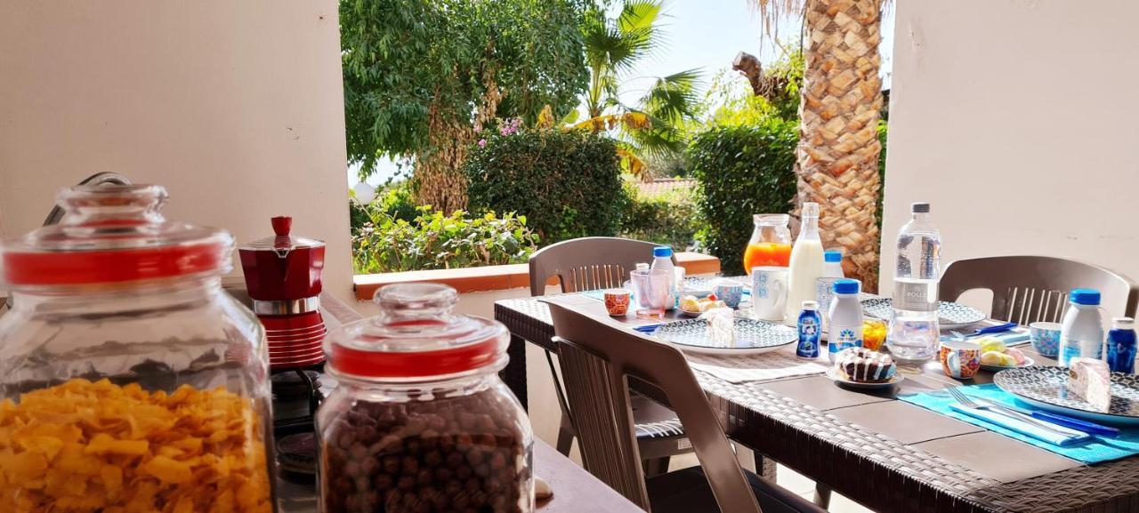 Ninfa Sul Mare Apartments 50 M E T R I Dal Mare Parcheggio Gratuito Custodito Capo Vaticano Dış mekan fotoğraf