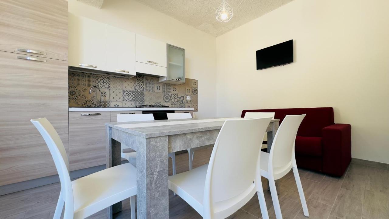 Ninfa Sul Mare Apartments 50 M E T R I Dal Mare Parcheggio Gratuito Custodito Capo Vaticano Dış mekan fotoğraf