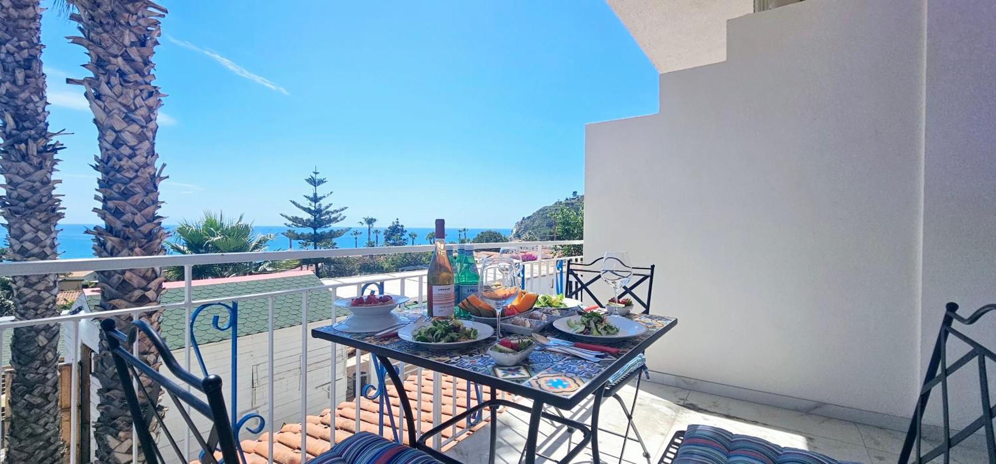 Ninfa Sul Mare Apartments 50 M E T R I Dal Mare Parcheggio Gratuito Custodito Capo Vaticano Dış mekan fotoğraf